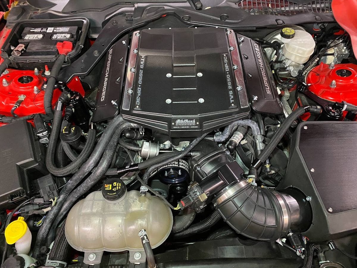 UPR Plug N Play™ Oil Catch Can with CSCC – 2015-2020 Mustang GT Edelbrock Supercharged