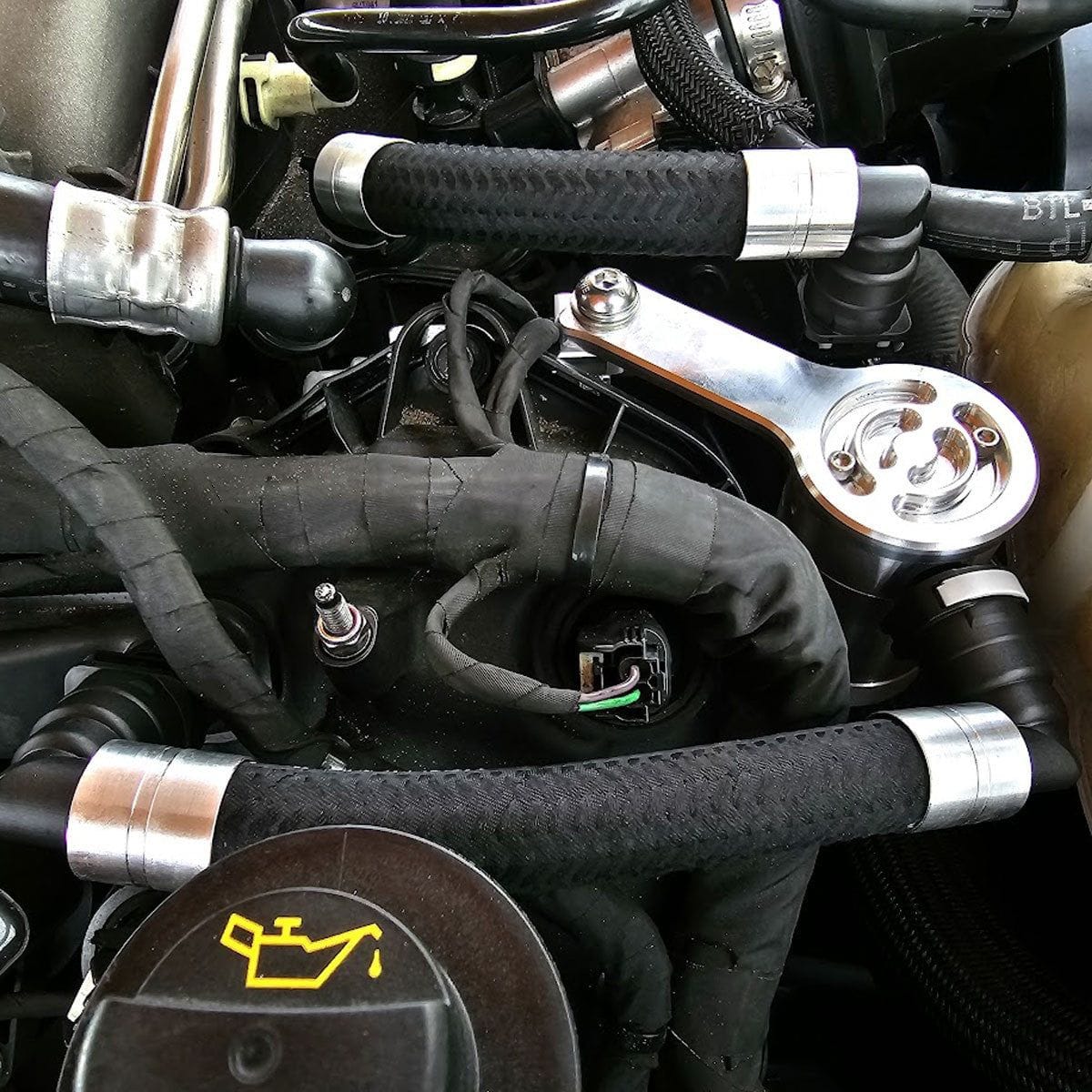 UPR Plug N Play™ Oil Separator Catch Can Separator – 2018-2023 Mustang GT Mach 1 Bullitt