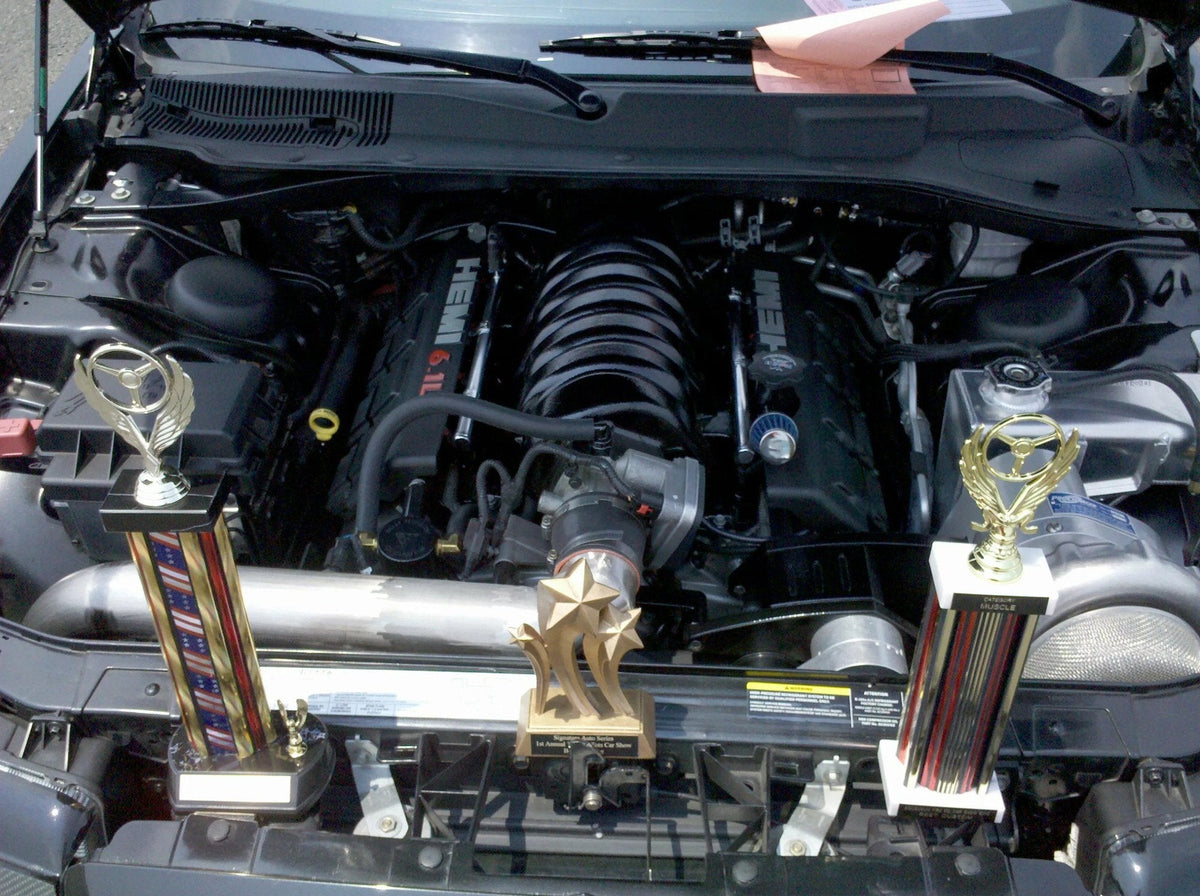 Alternate view of a ProCharger-equipped 2005-10 Chrysler 300 / 2005-08 Magnum HEMI (5.7)