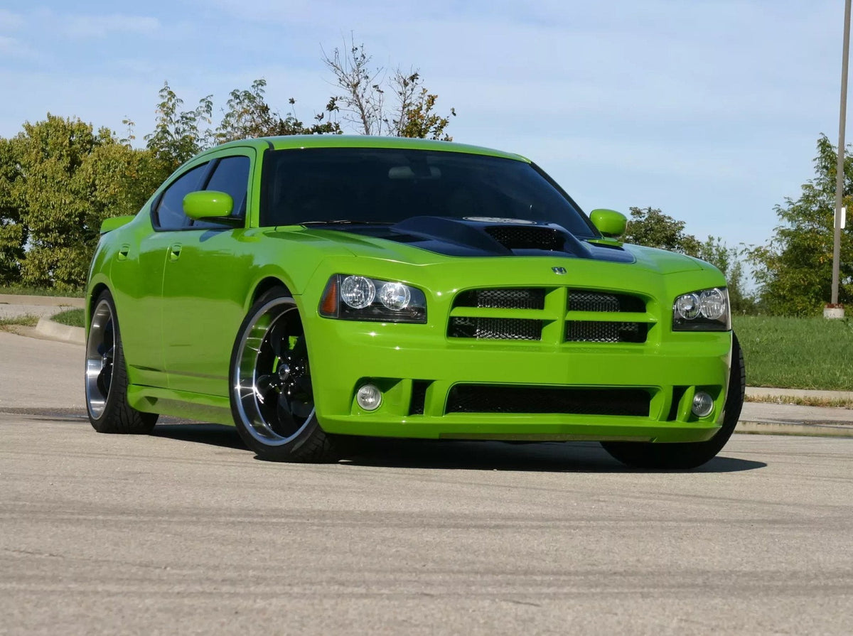 Alternate view of a ProCharger-equipped 2006-10 Dodge Charger HEMI R/T (5.7)