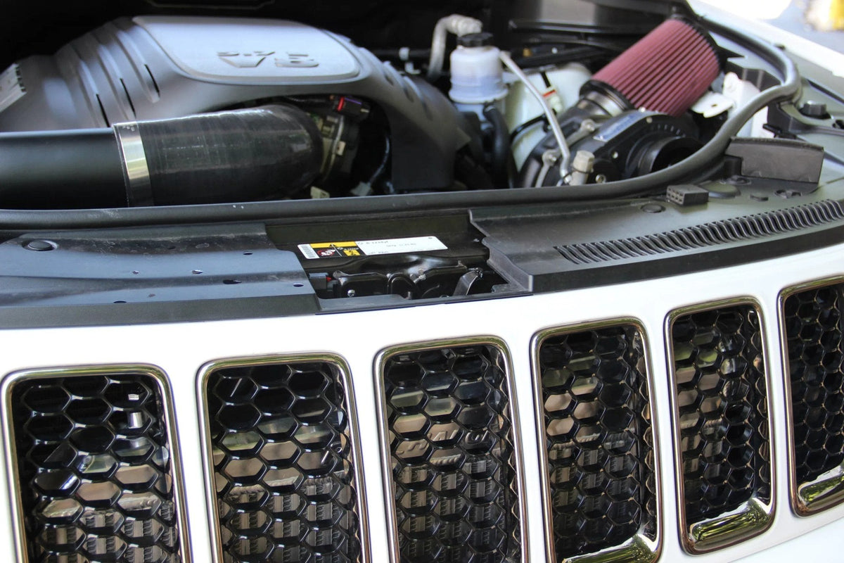 2011-21 Jeep Grand Cherokee (5.7) engine bay with ProCharger supercharger